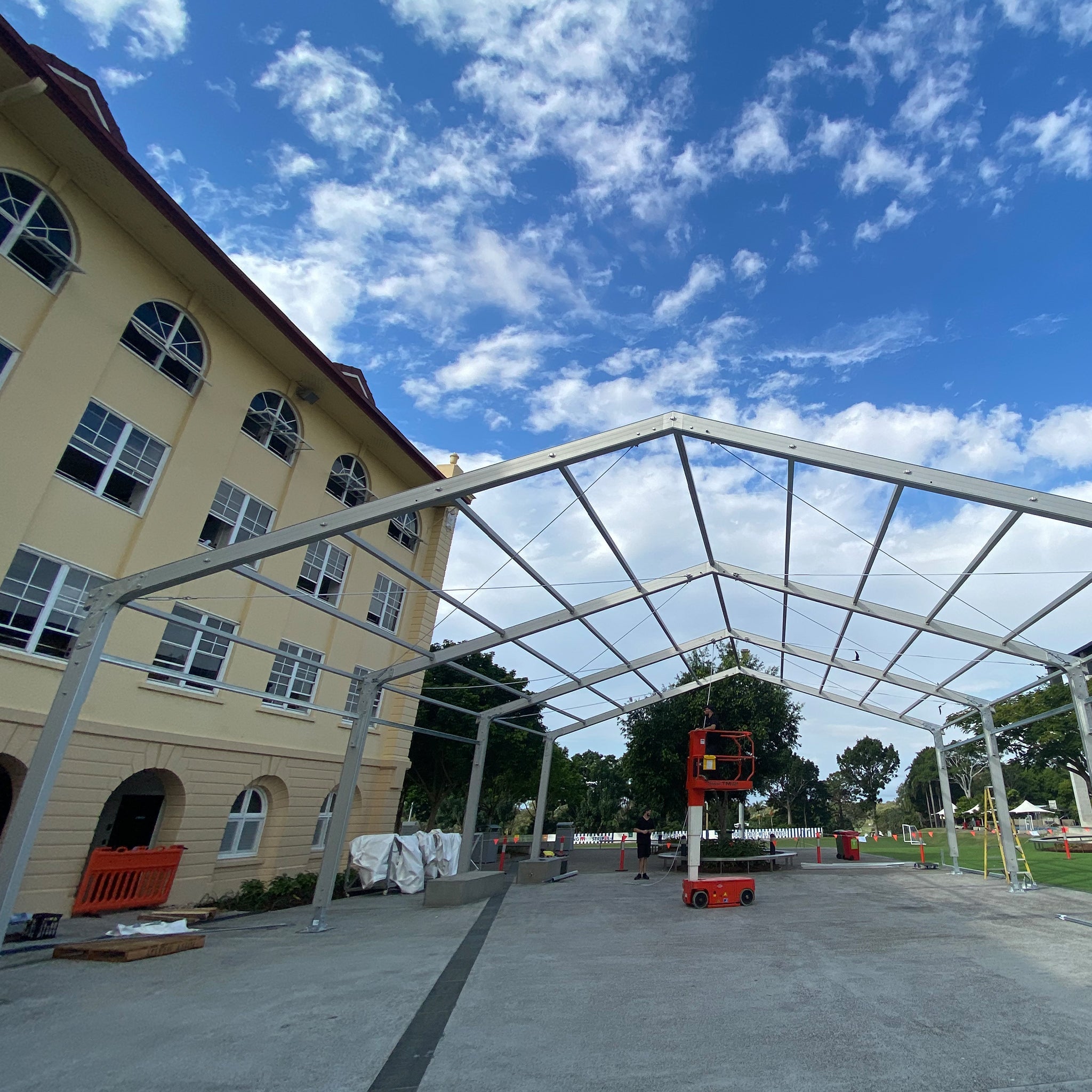 25m Wide | Clear Span A Frame